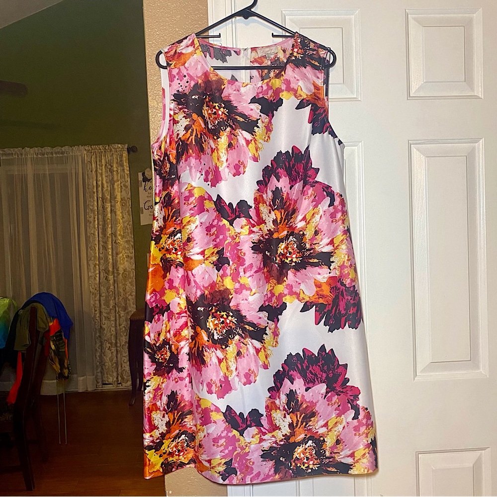 Lovely by Adrianna Papell Bright Floral Print Sheath Sundress Size 16W.